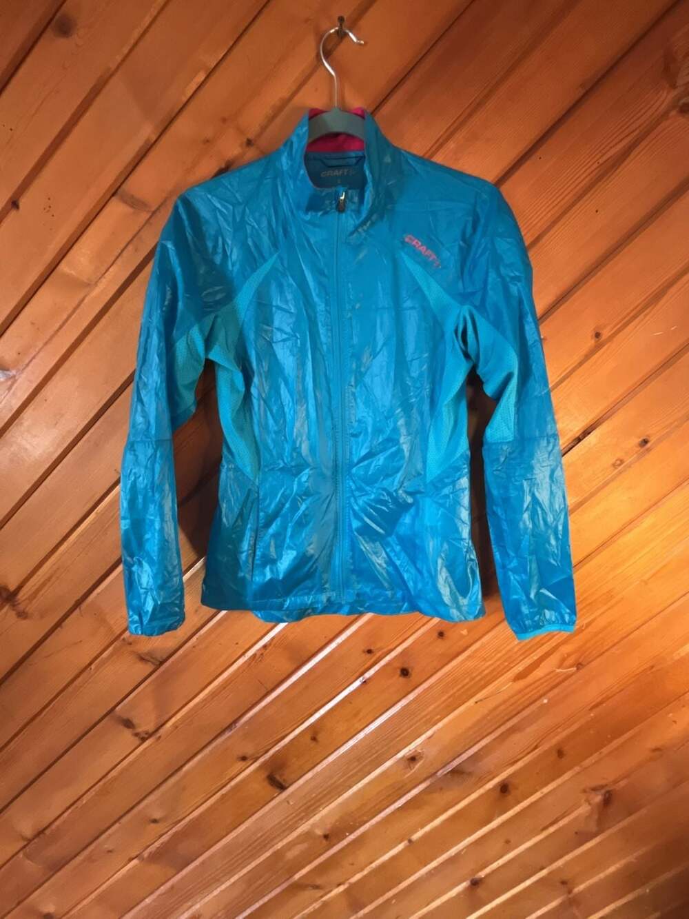 Craft L3 Protection Lightweight Running Windbreaker Jacket